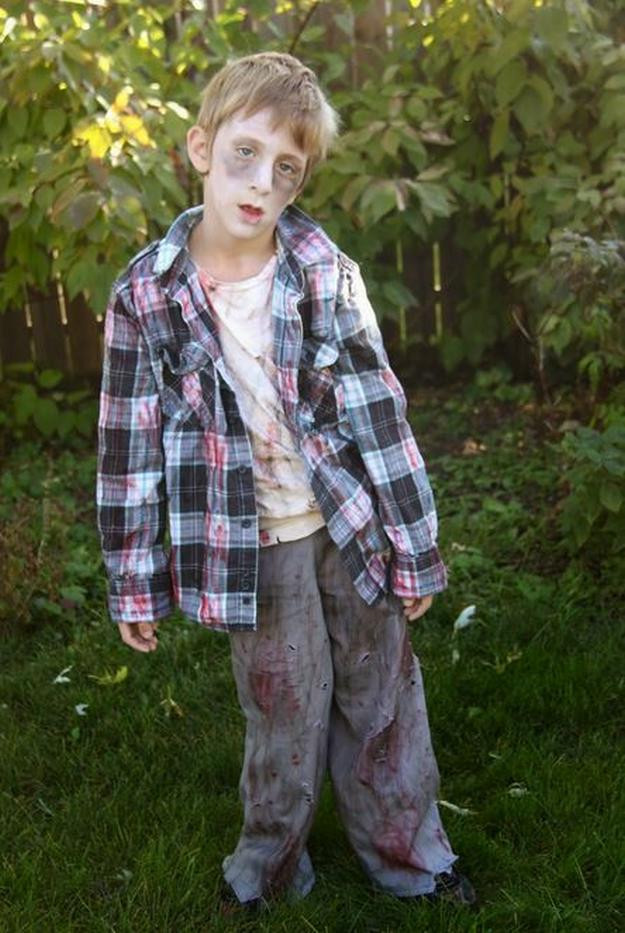 DIY Kids Zombie Costume
 18 DIY Zombie Costume Ideas DIY Projects Craft Ideas & How