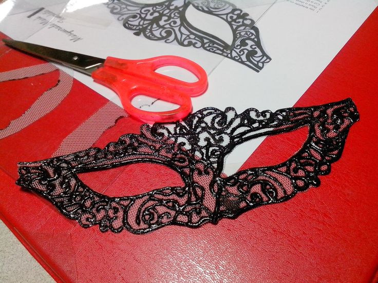DIY Lace Masquerade Mask
 Lace Mask Template Printable