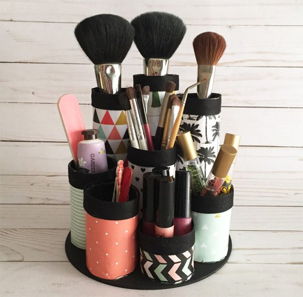 DIY Makeup Organizer Ideas
 13 DIY Makeup Organizers To Give Your Makeup A Proper Home