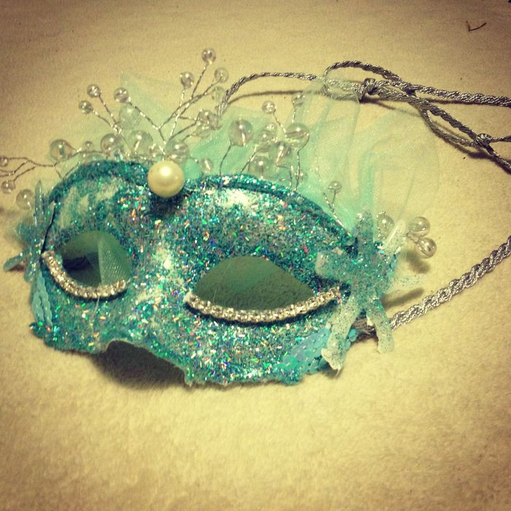 DIY Masquerade Mask
 DIY Masquerade Mask Caroline Pinterest