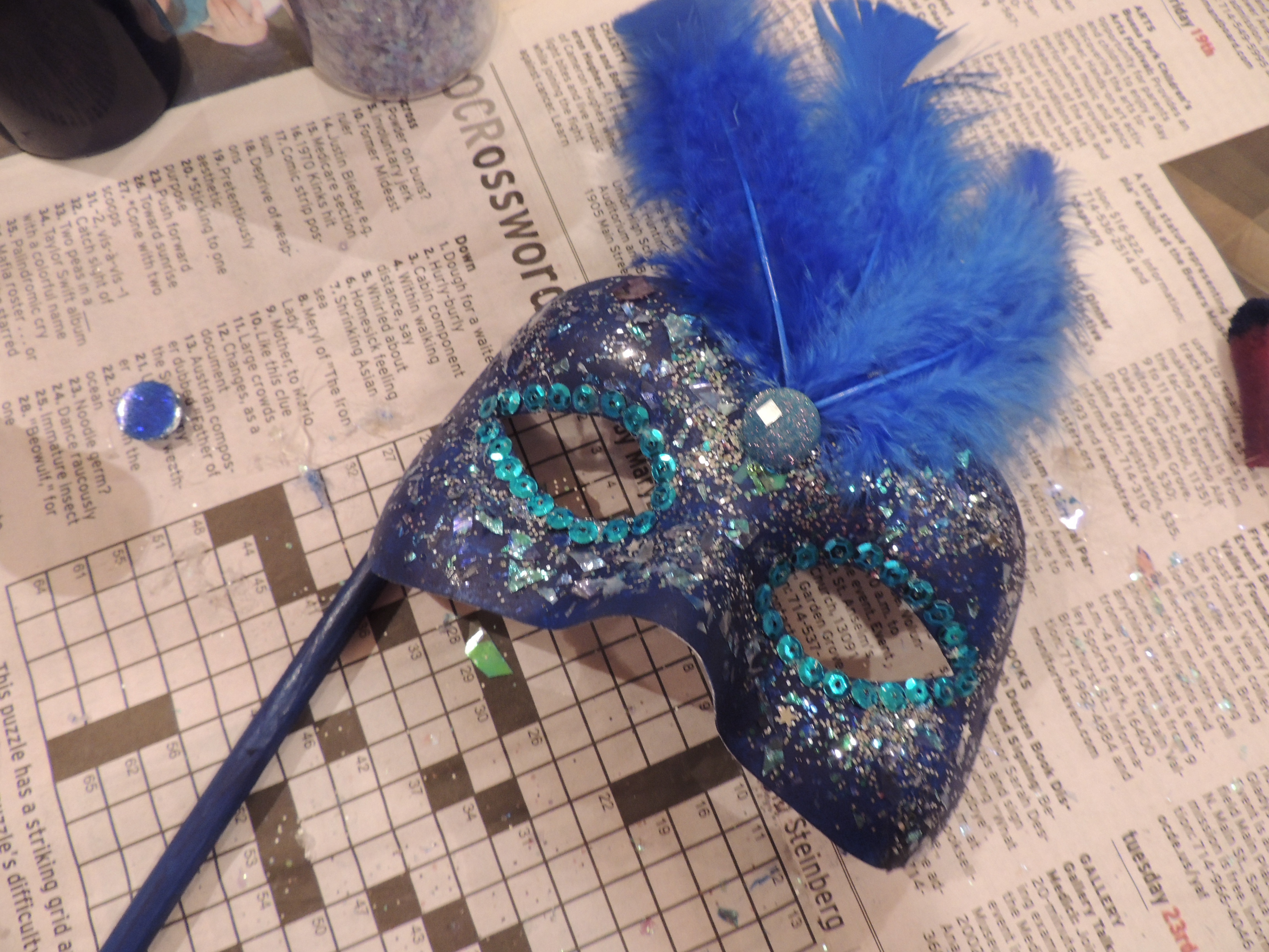 DIY Masquerade Mask
 301 Moved Permanently