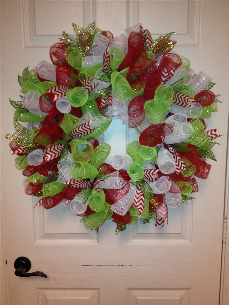 DIY Mesh Christmas Wreath
 10 ideas about Christmas Mesh Wreaths on Pinterest