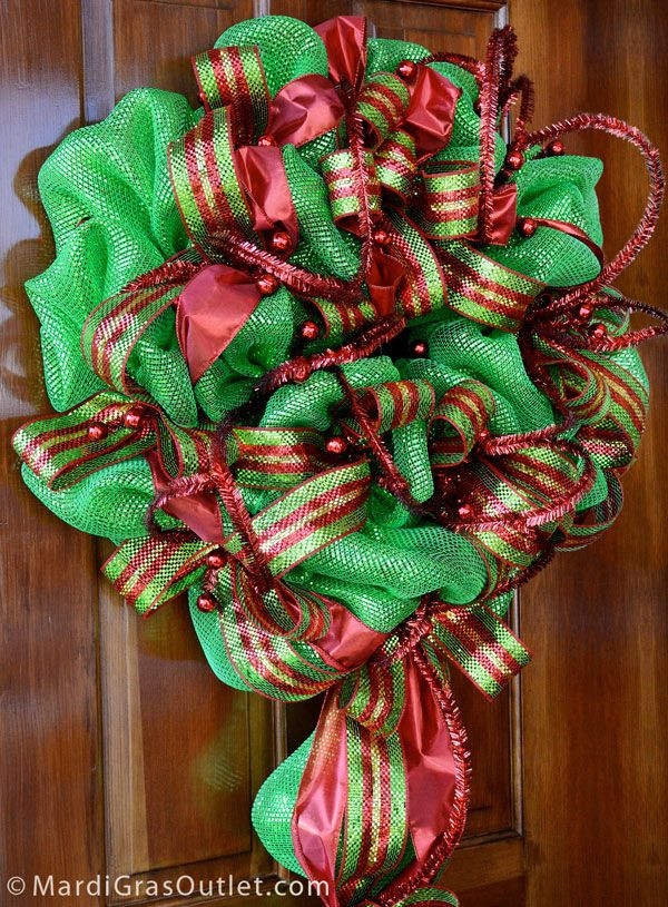 DIY Mesh Christmas Wreath
 1000 images about Mesh Wreaths on Pinterest