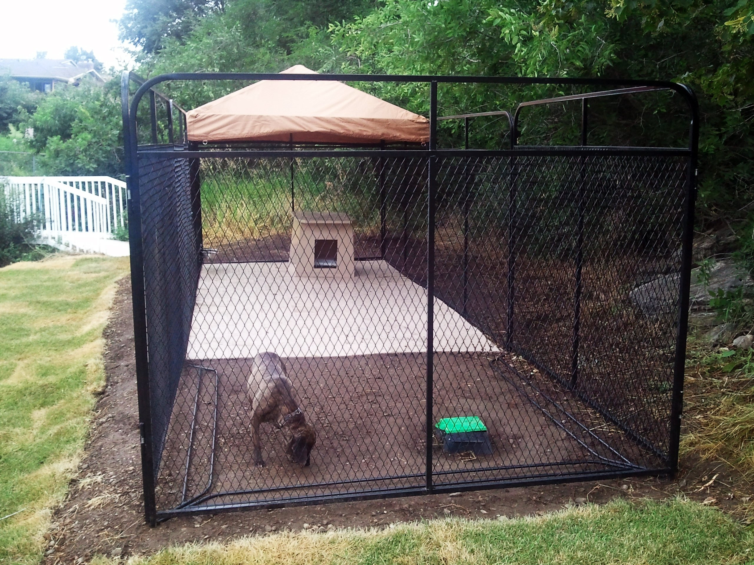 DIY Outdoor Dog Kennel
 Dog Fences For Outside Style — The Wooden Houses