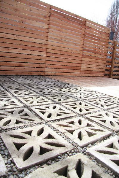 DIY Outdoor Flooring
 9 DIY Cool & Creative Patio Flooring Ideas