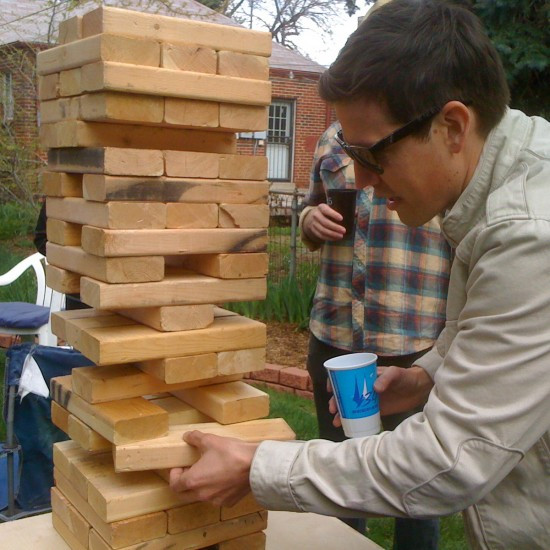 DIY Outdoor Jenga
 DIY Lawn Games for the Labor Day Weekend