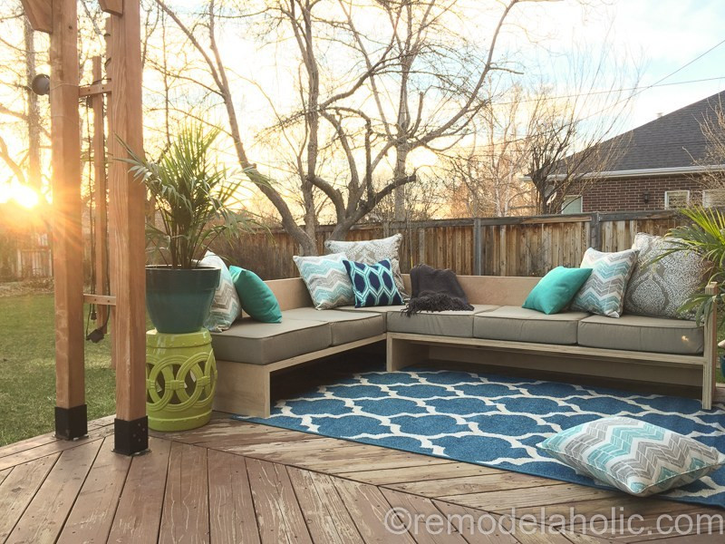 DIY Outdoor Sectionals
 DIY Outdoor Sectional Sofa Tutorial Building Plan
