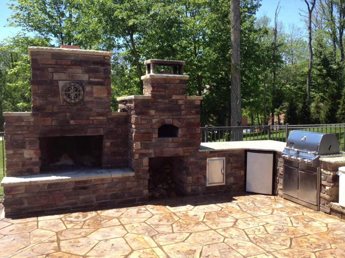 DIY Outdoor Stone Fireplace
 Your DIY Outdoor Fireplace Headquarters