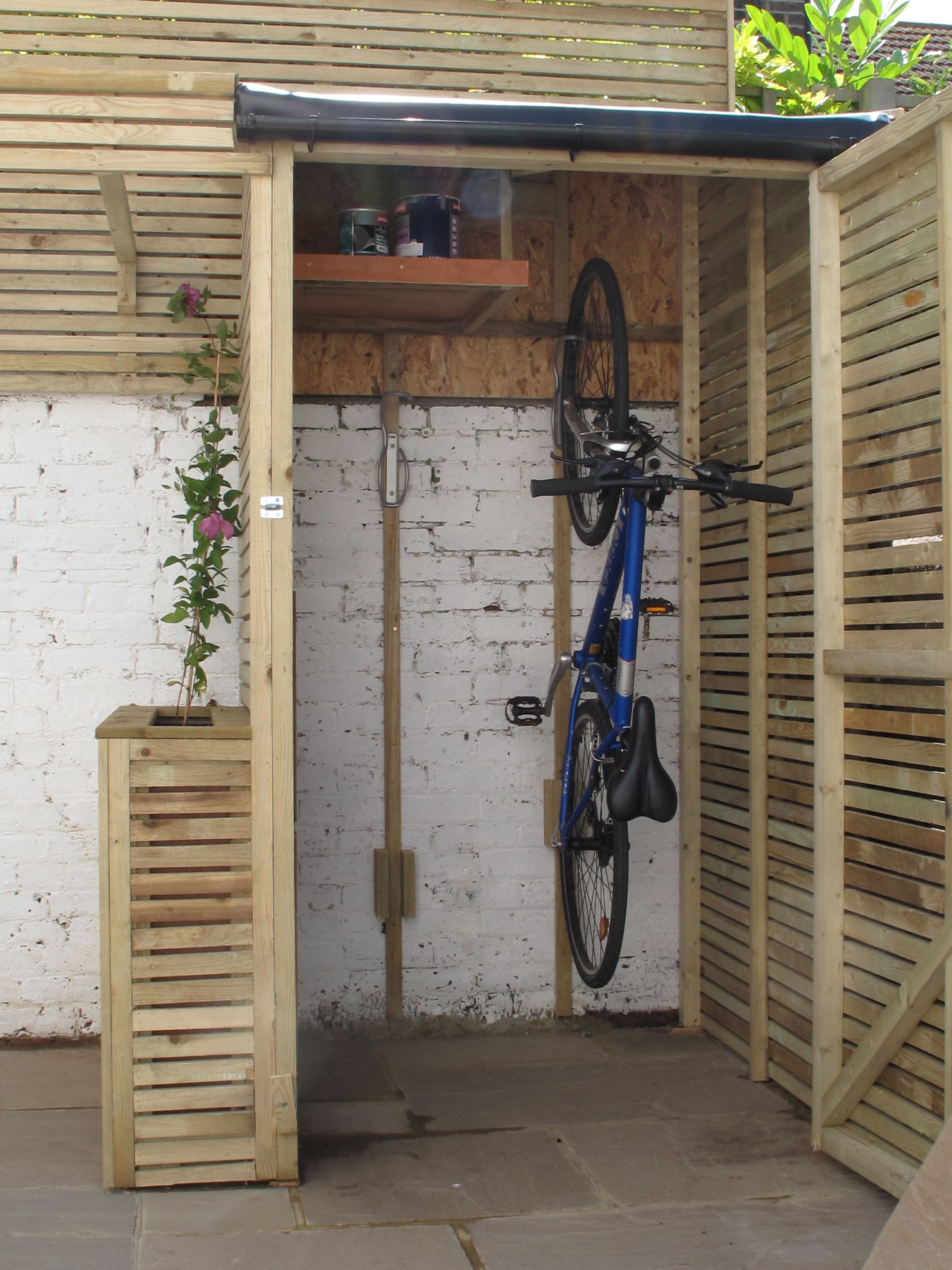 DIY Outdoor Storage
 DIY Dried up Stream Beds 8