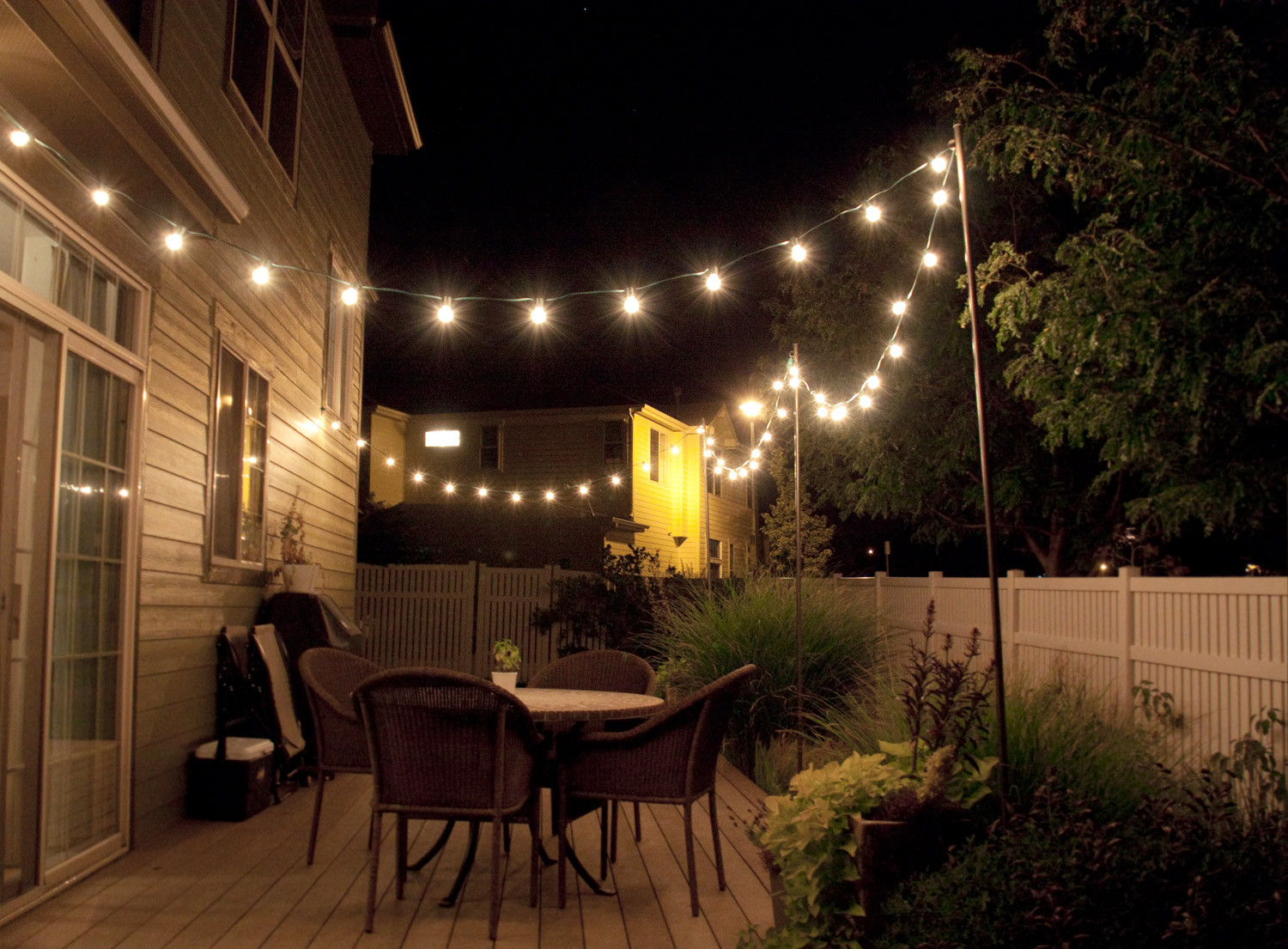 DIY Outdoor String Lights
 Bright July DIY Outdoor String Lights