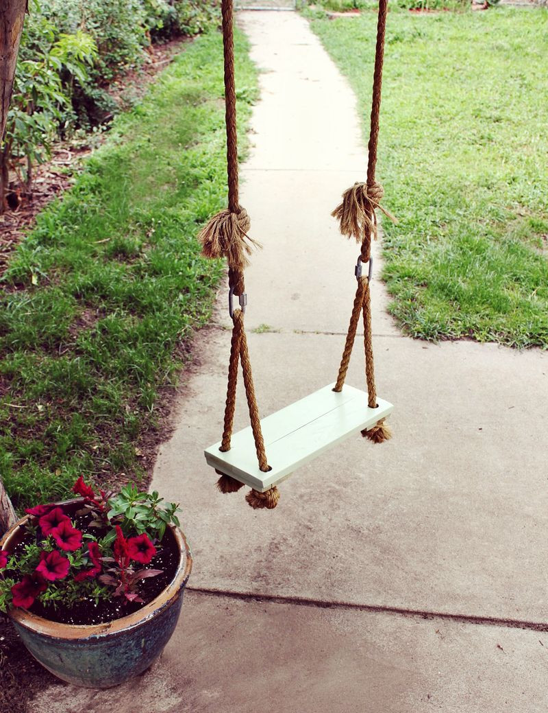 DIY Outdoor Swing
 Make Your Own Tree Swing – A Beautiful Mess