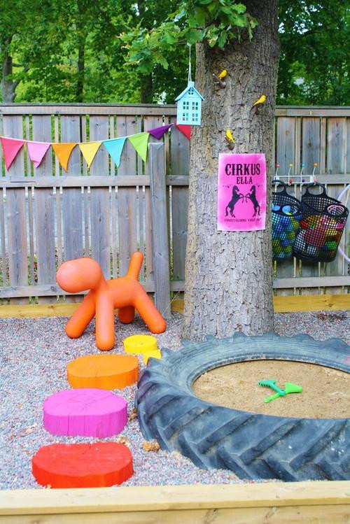 DIY Outdoor Toy Storage
 15 Extremely Clever Outdoor Toy Storage Ideas