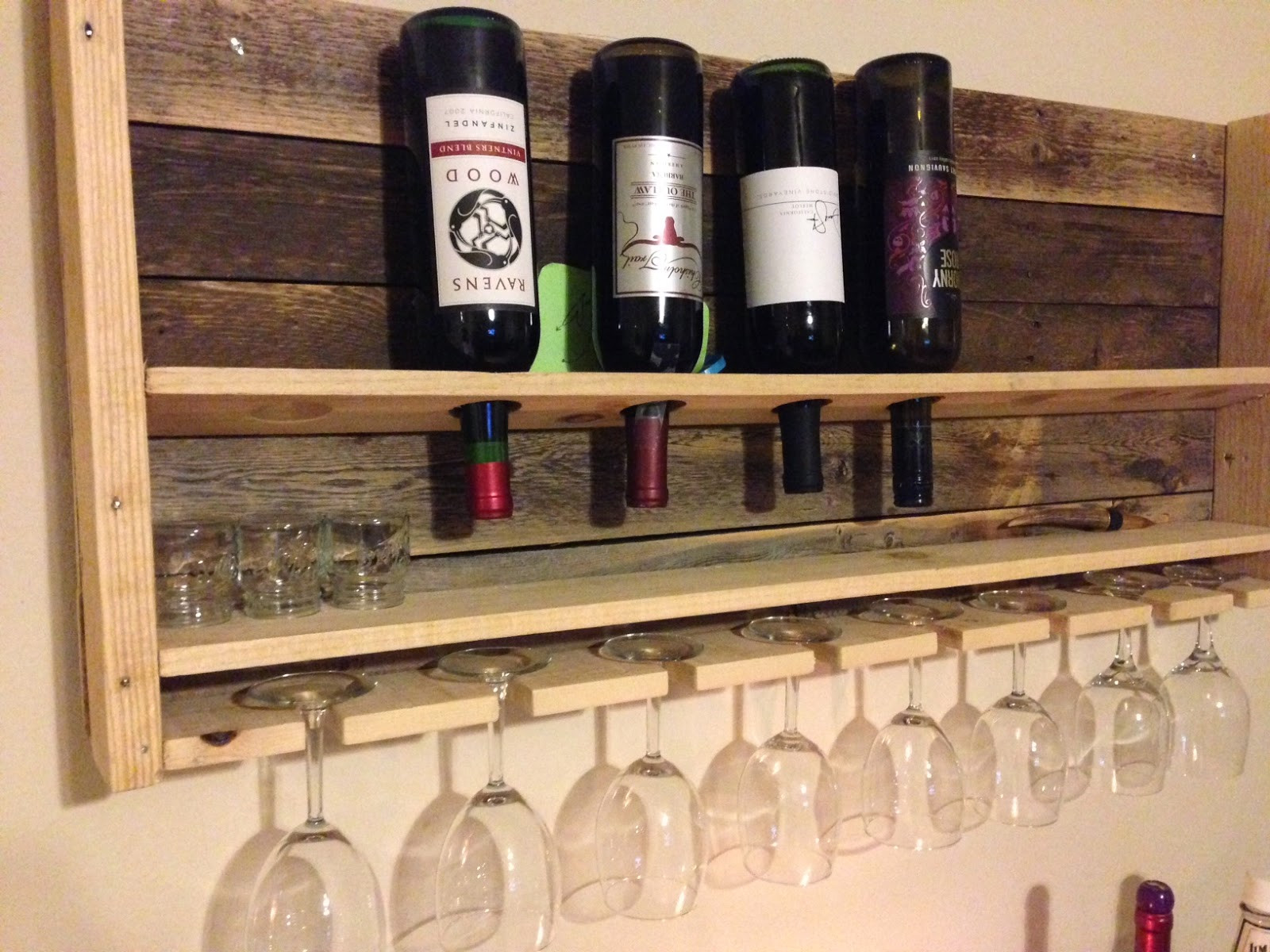 DIY Pallet Wine Rack
 Pots Pans & Paintbrushes DIY Pallet Wine Rack