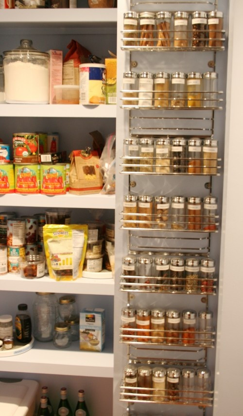 DIY Pantry Door Spice Rack
 10 Spice Organization Tips