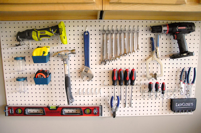 DIY Pegboard Tool Organizer
 Video How to install a pegboard tool organizer Living
