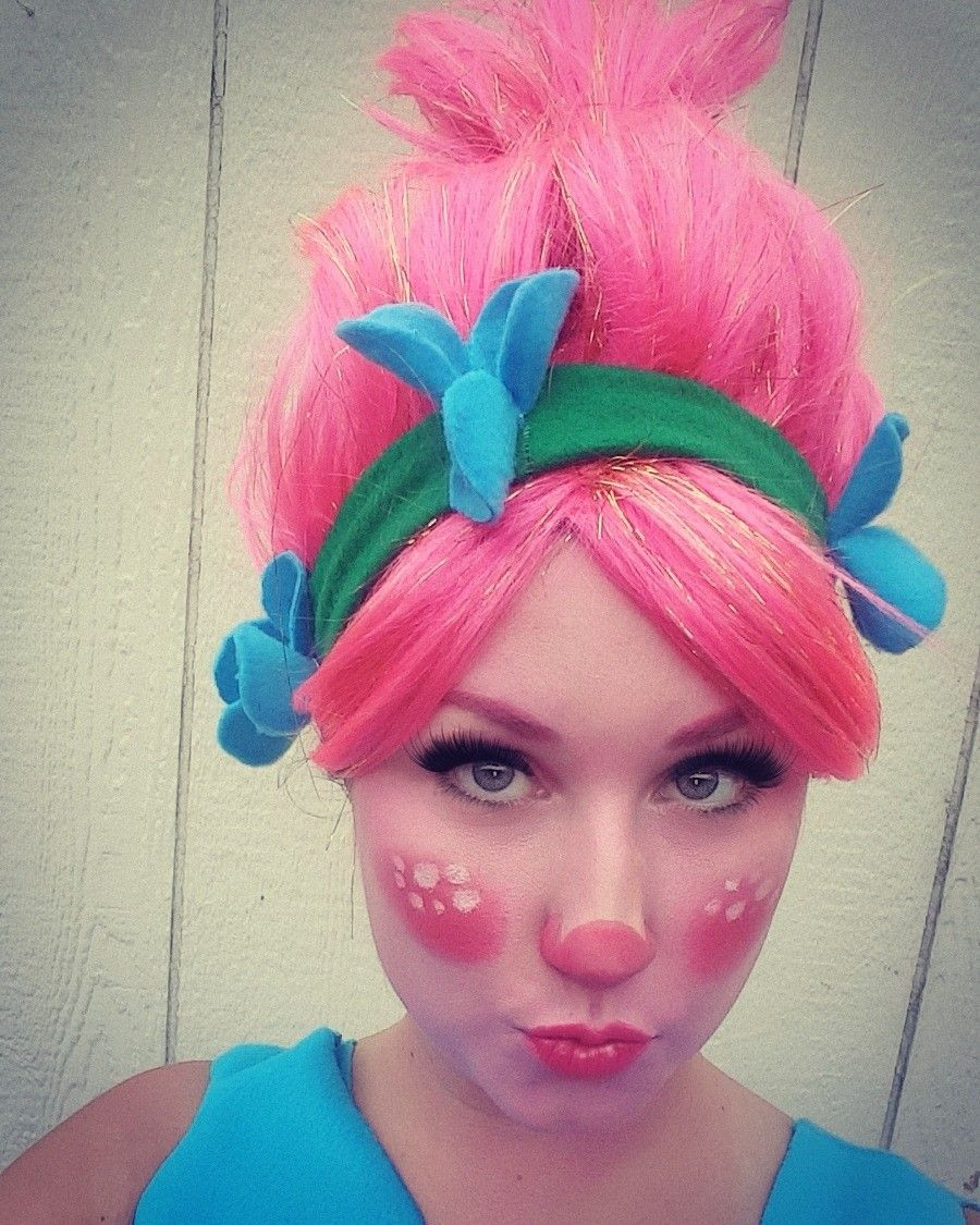DIY Poppy Costume
 Trolls Princess Poppy Costume