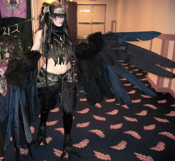 DIY Raven Costume
 Best 25 Raven halloween costume ideas on Pinterest