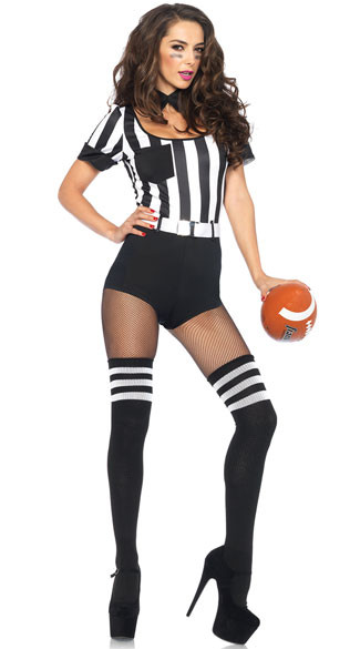 DIY Referee Costume
 No Rules Referee Costume y Referee Costume y