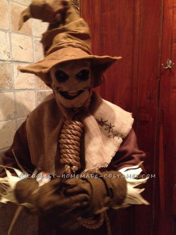 DIY Scarecrow Mask
 25 best ideas about Scarecrow Costume on Pinterest
