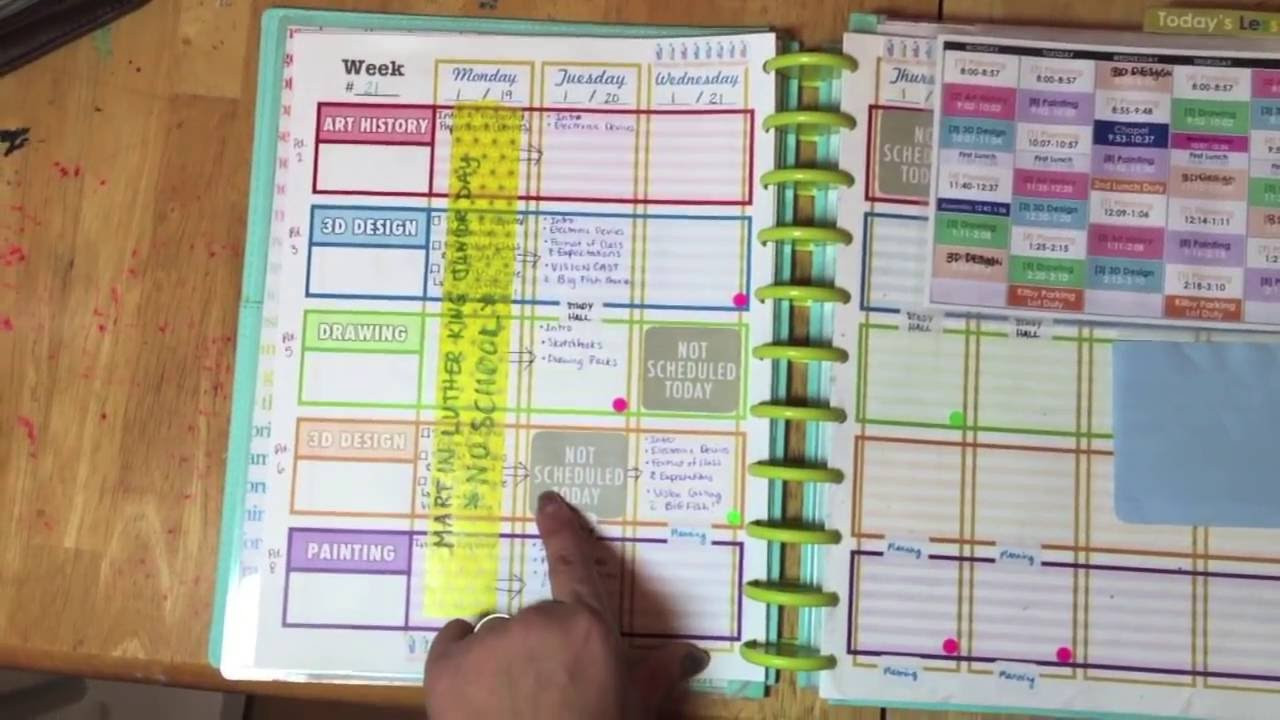 DIY School Planner
 How I made a teacher planner DIY Planning and Planner