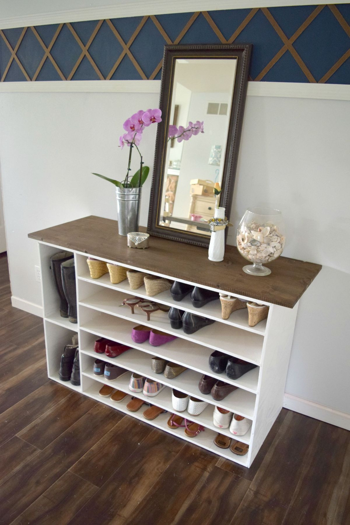 DIY Shoe Rack For Small Closet
 Stylish DIY Shoe Rack Perfect for Any Room