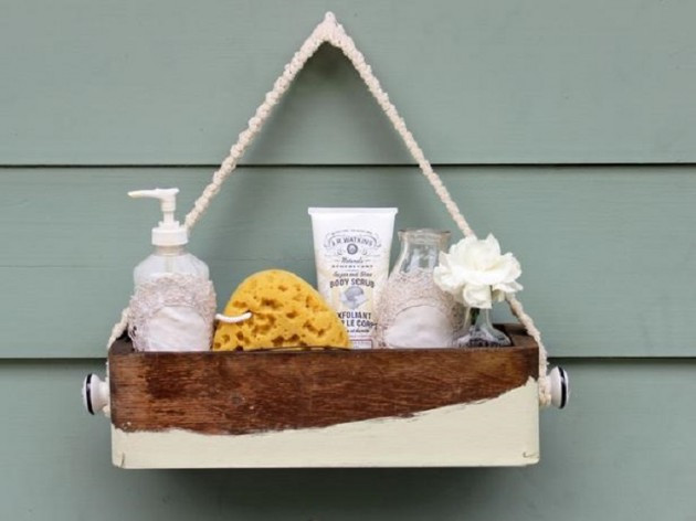 DIY Shower Organizer
 The Coolest 34 DIY Projects You Need To Make This Spring