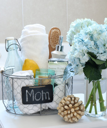 Diy Spa Gift Basket Ideas
 7 DIY Spa Gifts for Mom