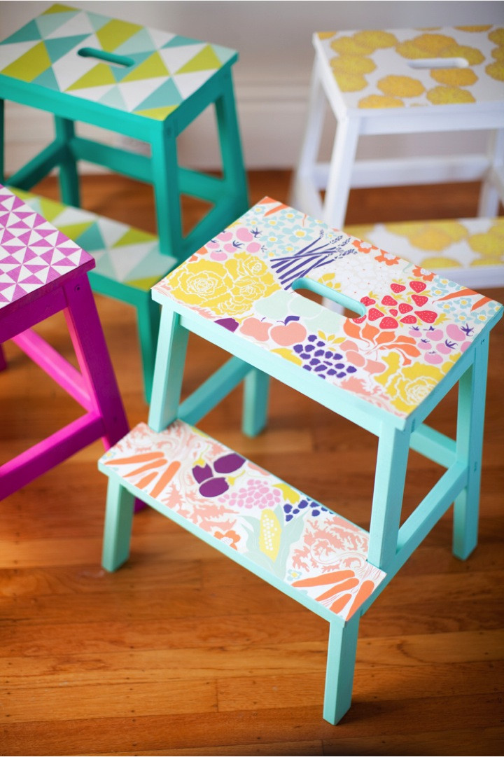 DIY Step Stool For Toddler
 DIY wallpaper stools