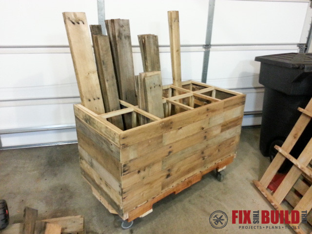 DIY Storage Rack
 DIY Pallet Wood Storage Rack