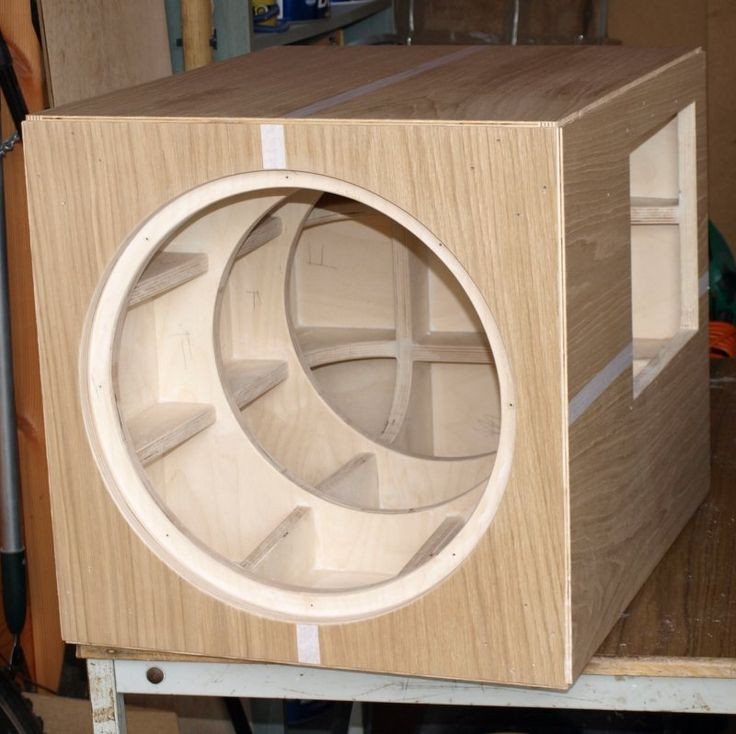 DIY Subwoofer Boxes
 Top 25 ideas about Speaker box Design on Pinterest