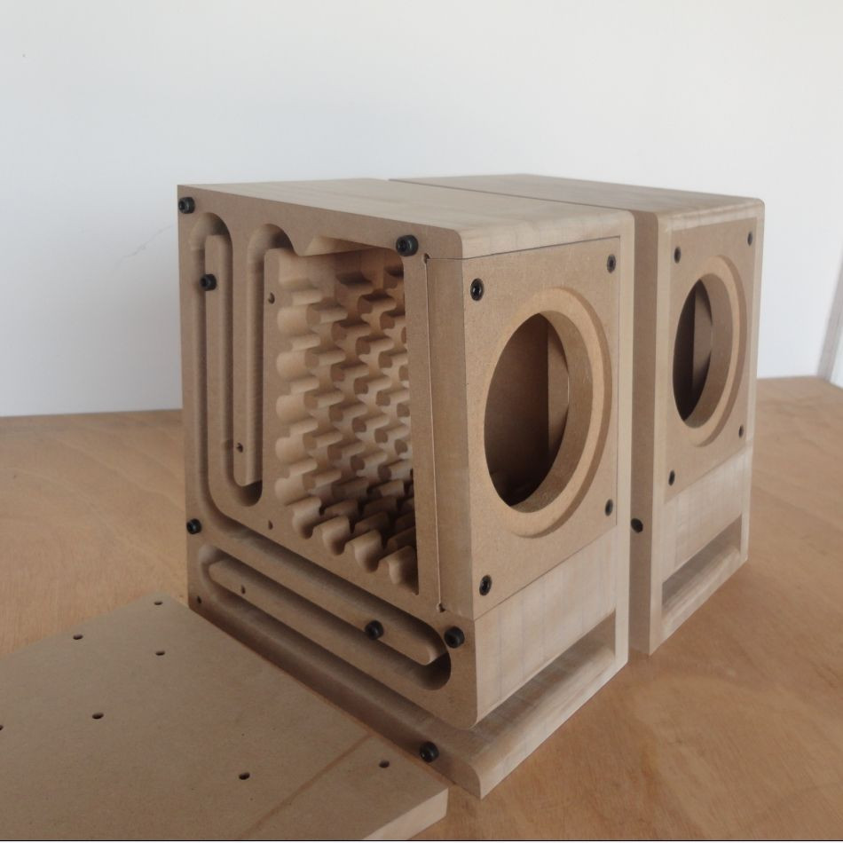 DIY Subwoofer Boxes
 Maze Maze fever assembly speaker empty cabinet 4 inch