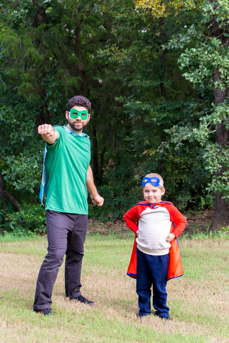 DIY Superhero Costumes
 Easy DIY Superhero Costume Ideas for the Entire Family