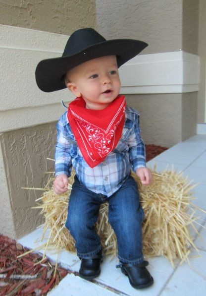 DIY Toddler Cowboy Costume
 11 DIY Kids Dress Up Ideas halloween