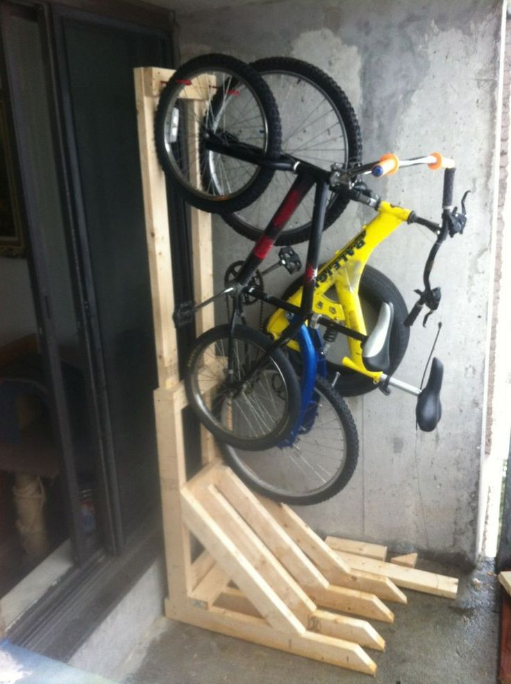 DIY Vertical Bike Rack
 Vertical Bike Rack From 2x4s
