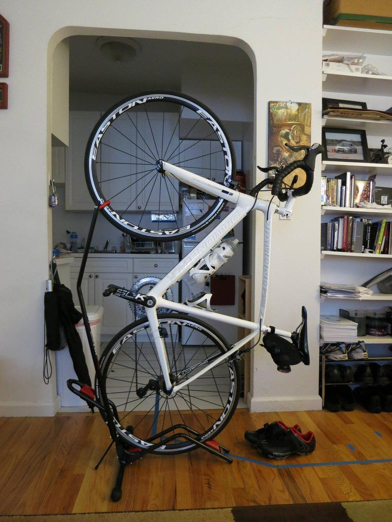 DIY Vertical Bike Rack
 A no drilling free standing vertical bike stand perfect