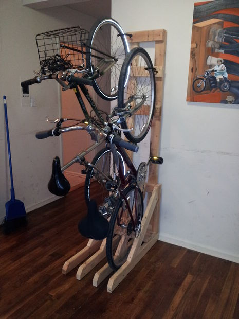 DIY Vertical Bike Rack
 Vertical Bike Rack from 2x4s
