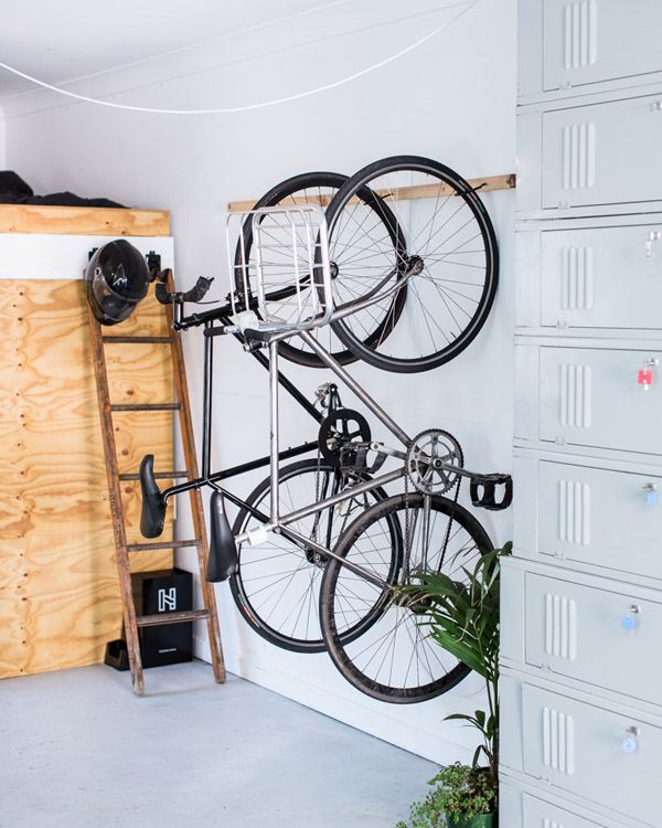 DIY Vertical Bike Rack
 1000 ideas about Vertical Bike Rack on Pinterest