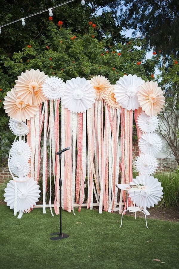 DIY Wedding Photo Backdrop
 Pretty Booth Backdrop Ideas with Lots of Tutorials