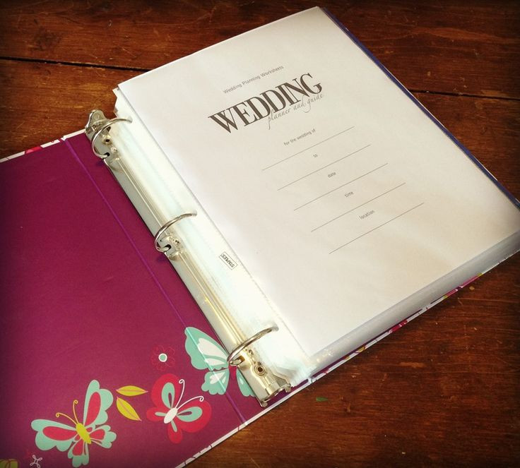 DIY Wedding Planner Book
 Best 25 Diy wedding planner ideas on Pinterest