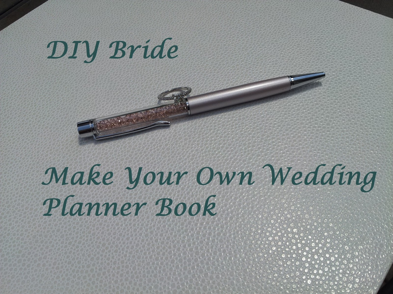 DIY Wedding Planner Book
 Sleepless in DIY Bride Country How to make your own