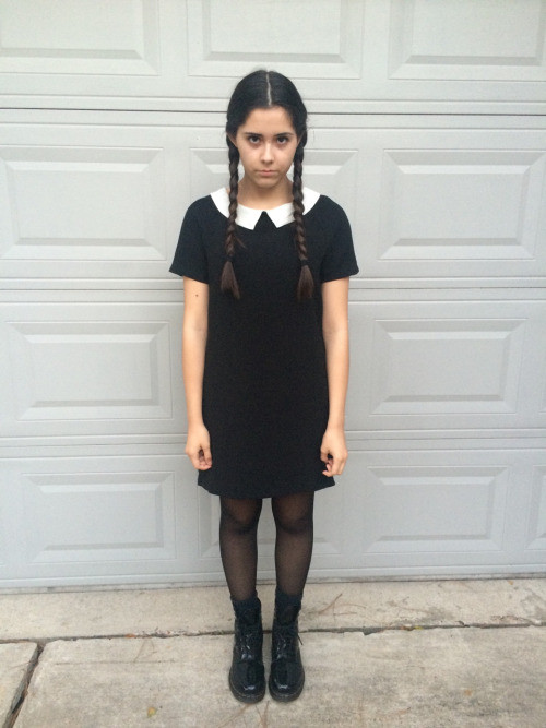 DIY Wednesday Addams Costume
 30 DIY Halloween Costumes To Try This Year Society19 Canada