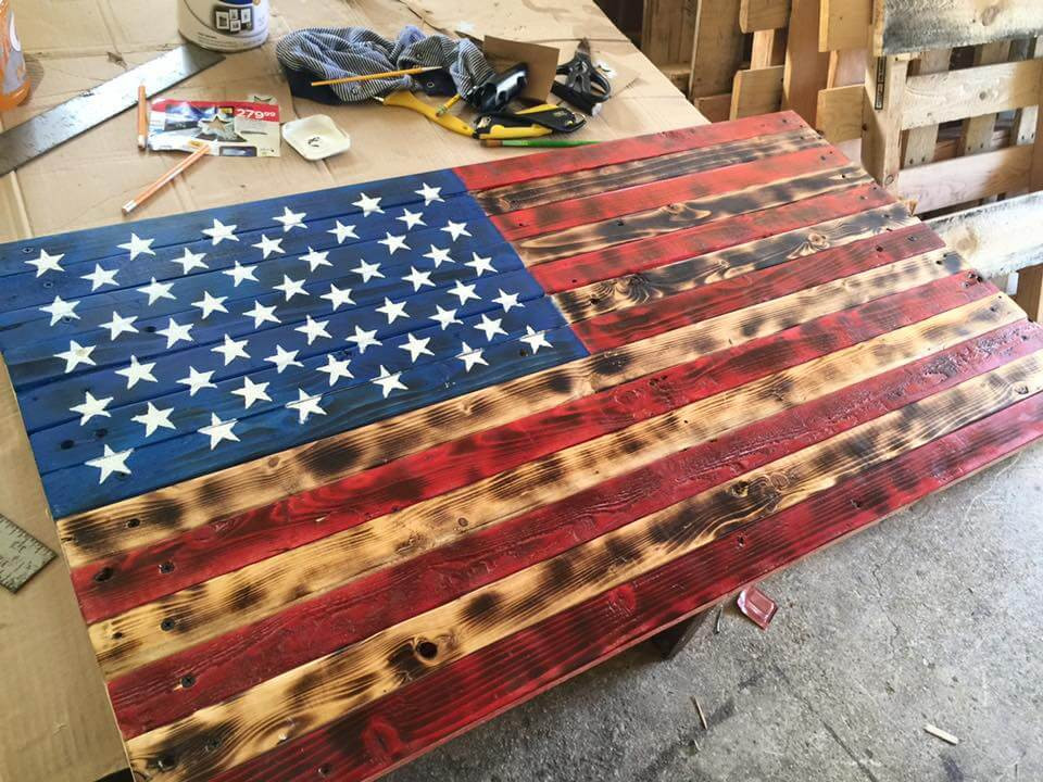 DIY Wood Burned American Flag
 Pallet American Flag Wall Art