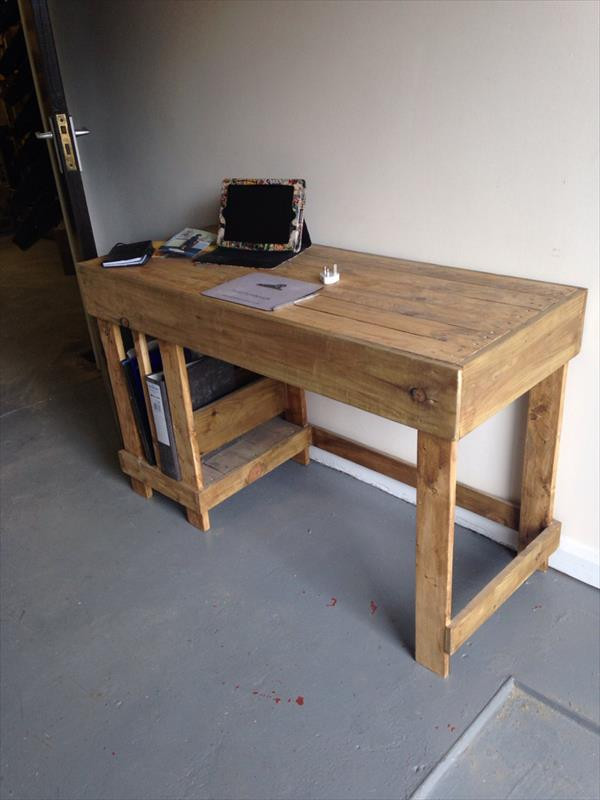 DIY Wood Computer Desk
 DIY Wood Pallet fice puter Desk