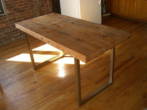 DIY Wood Desks
 Reclaimed Wood Table 5 Steps with