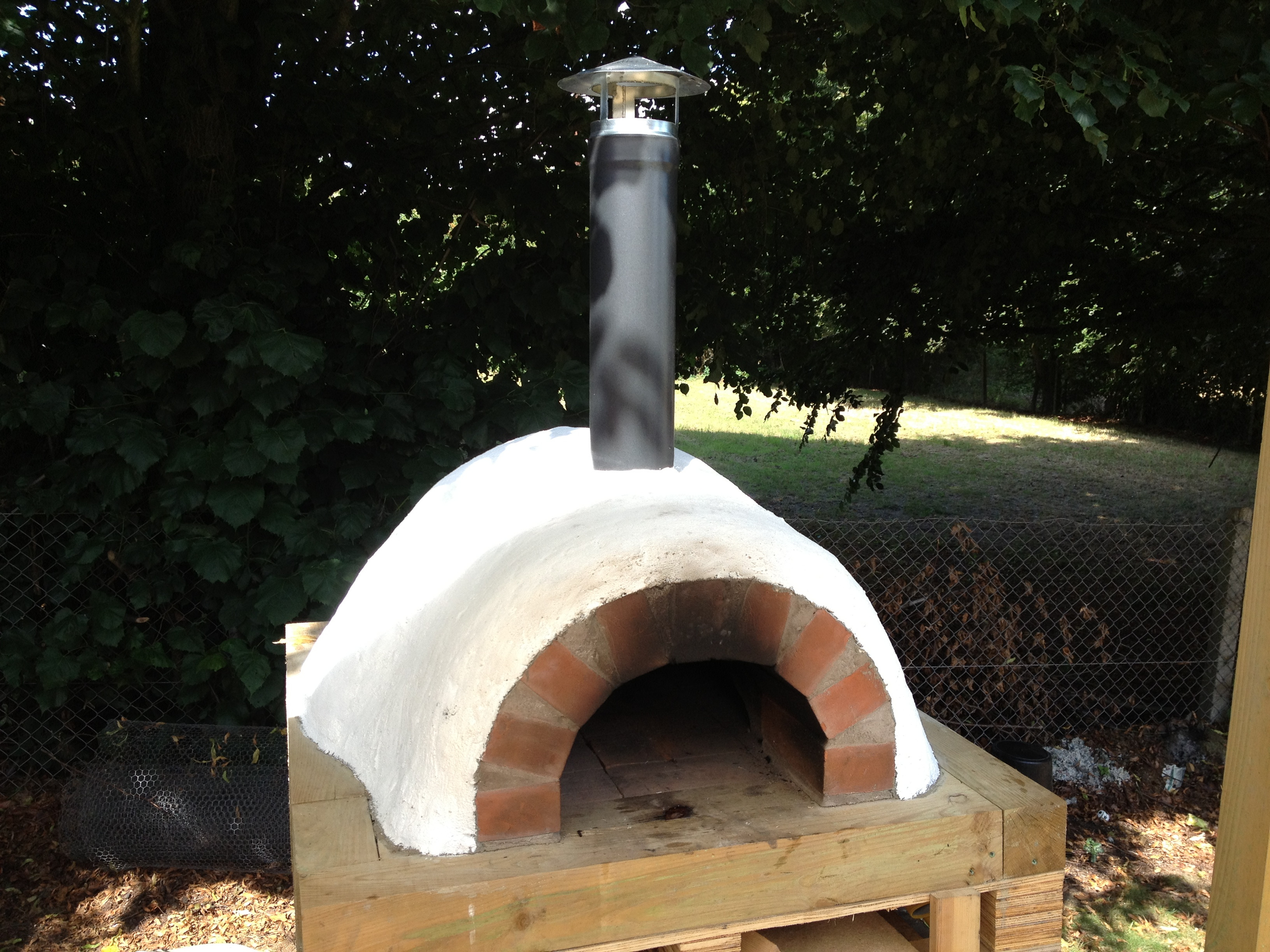 DIY Wood Fired Pizza Oven
 The Homemade Pallet Based Wood Fired Pizza Oven