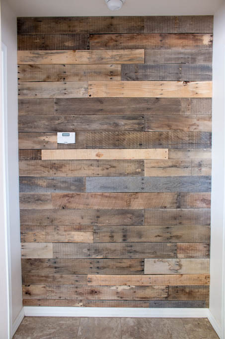 DIY Wood Panel Wall
 How To Panel A Wall With Pallet Wood 10 DIY Projects
