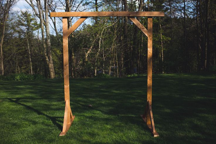 DIY Wood Wedding Arch
 Best 25 Wood wedding arches ideas on Pinterest