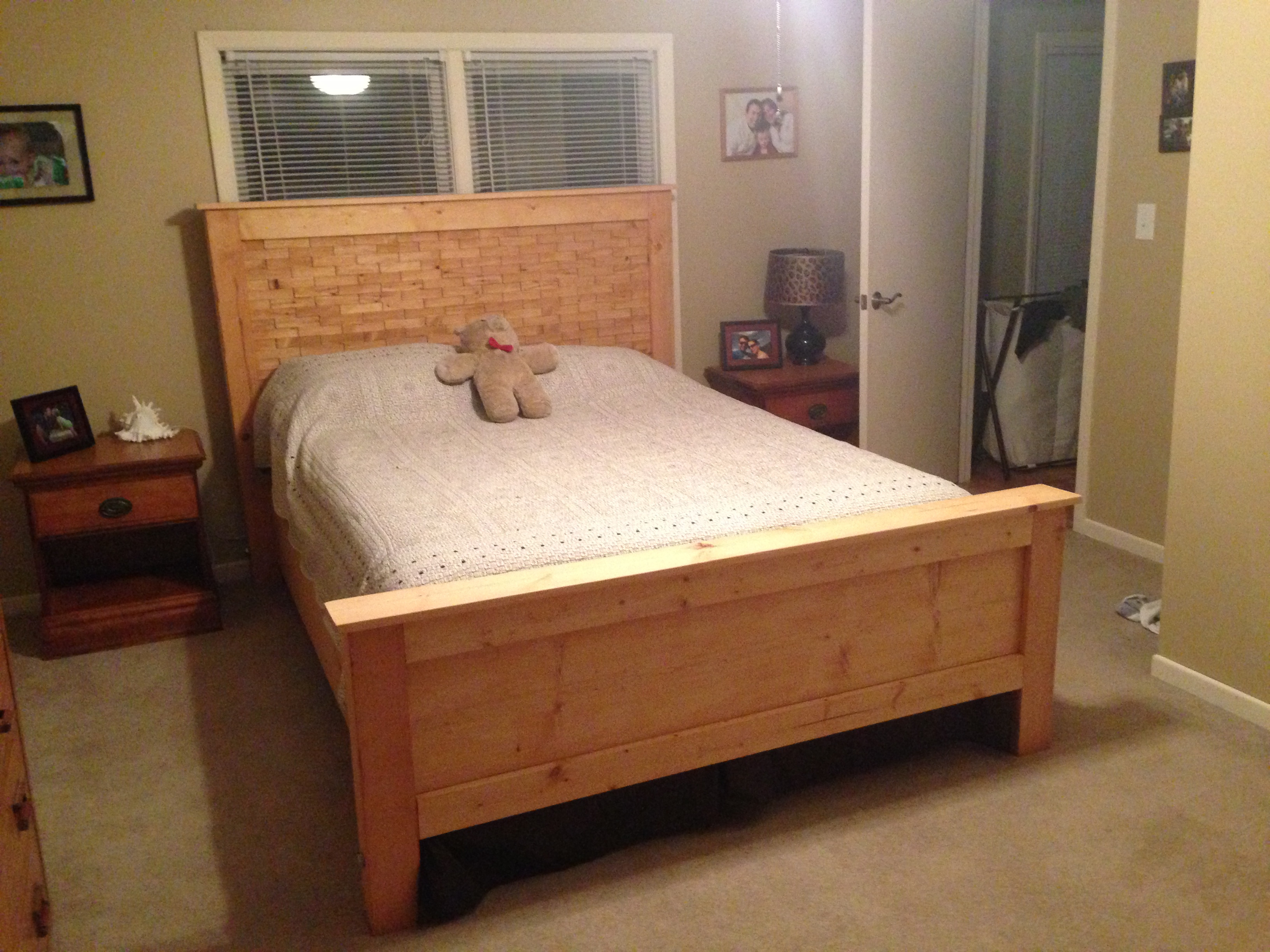DIY Wooden Beds
 Ana White