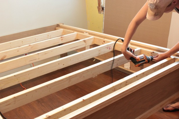 DIY Wooden Beds
 how to make a wood bed frame