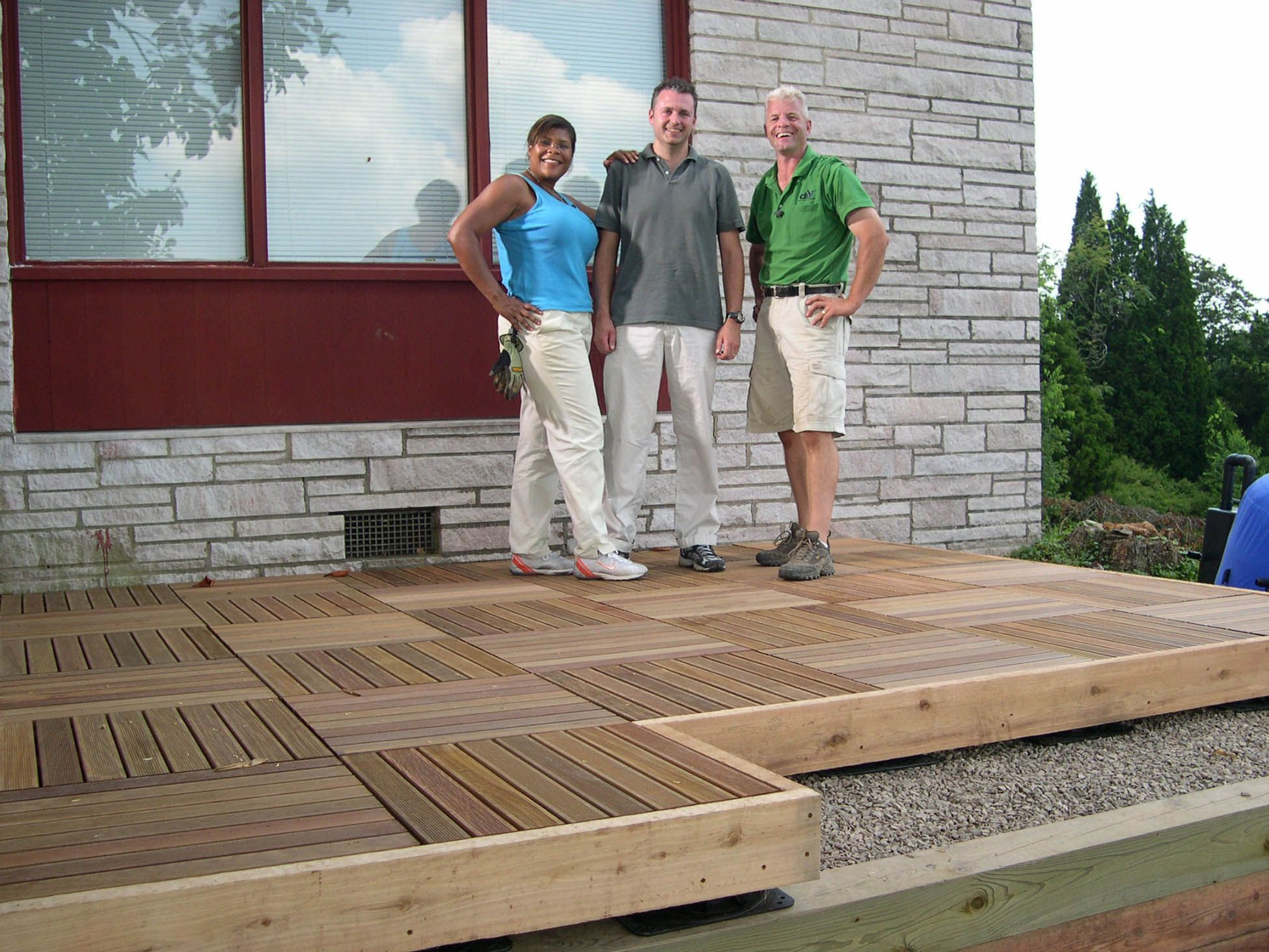 DIY Wooden Deck
 DIY network patio deck supports pedestal system